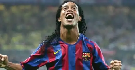 Ronaldinho lifts lid on how close he was to joining Man Utd