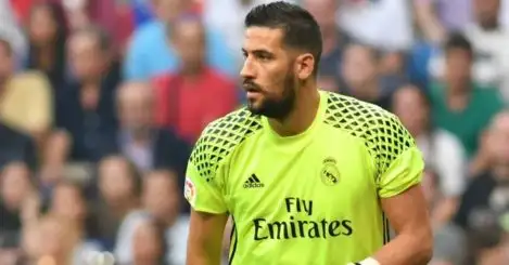 Casilla deal takes leap forward for Leeds as Swansea links are cooled