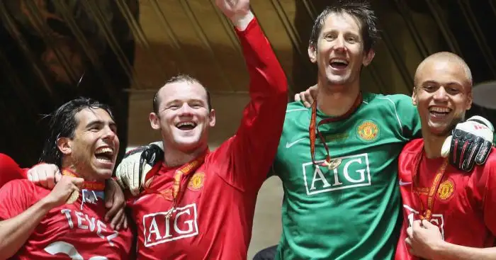 Former Man Utd star in social media error after move to India