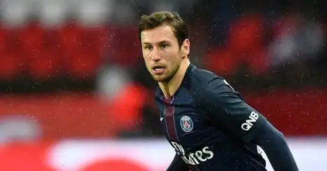 Chelsea make contact with PSG midfielder over summer move