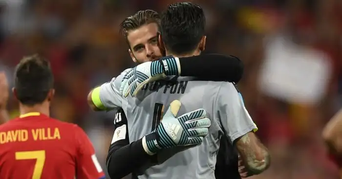 Buffon encourages Real Madrid to give up on Man Utd star