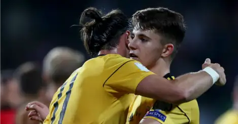 Wales star compares Ben Woodburn to global superstar