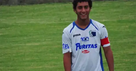 Chelsea and Liverpool battle for top Uruguayan prospect