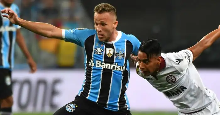 Barcelona finally wrap up €31m signing of Man Utd linked midfielder