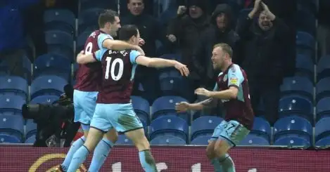 Barnes scores late to move Burnley into Champions League places