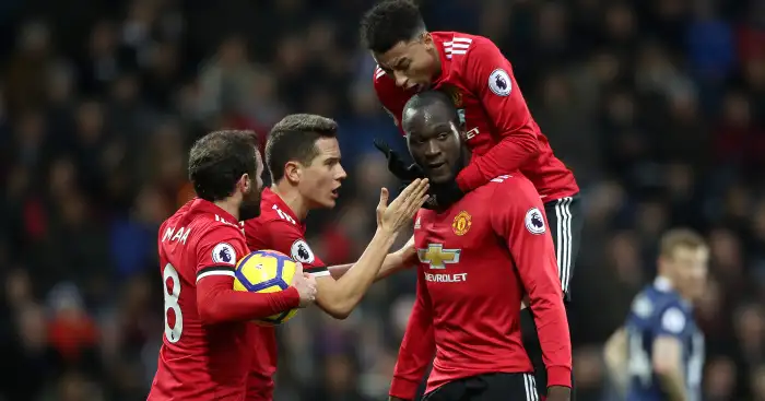 Pundit picks fault with Lukaku and highlights striker’s bad habit