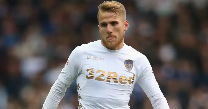 Leeds fans’ favourite Saiz finalises €6.5m return to LaLiga