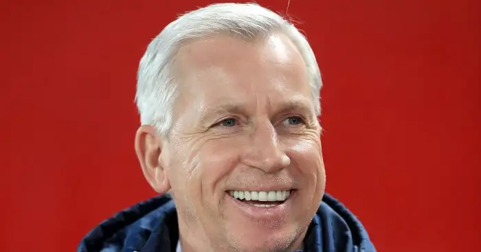 Pardew holds talks with West Brom board over future