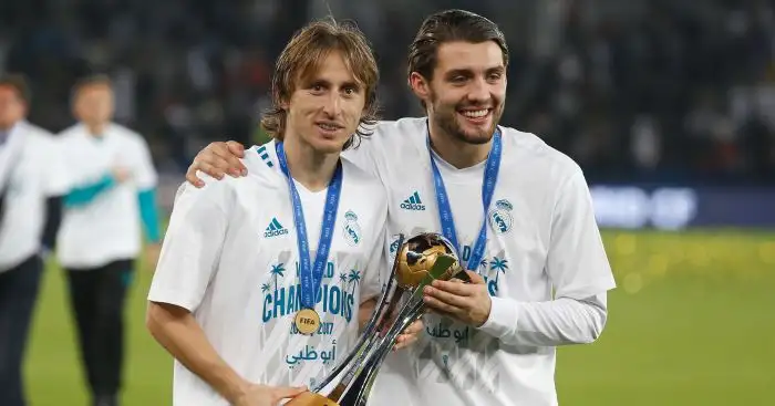 Chelsea linked with swoop for €80m Man Utd, Liverpool target