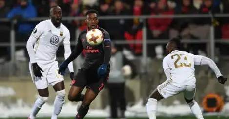 Welbeck talks pitch conditions and slow service against Ostersunds