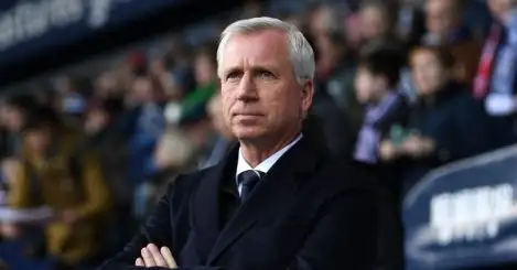 Pardew puts to bed reports that Evans was stripped of Captaincy