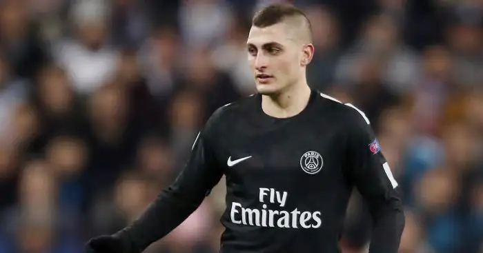 Manchester United midfield target happy with future decision