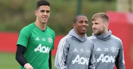 Ashley Young has words of advice for under-fire Man Utd star Shaw