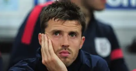 Carrick reveals sensational story about collapsed Arsenal transfer