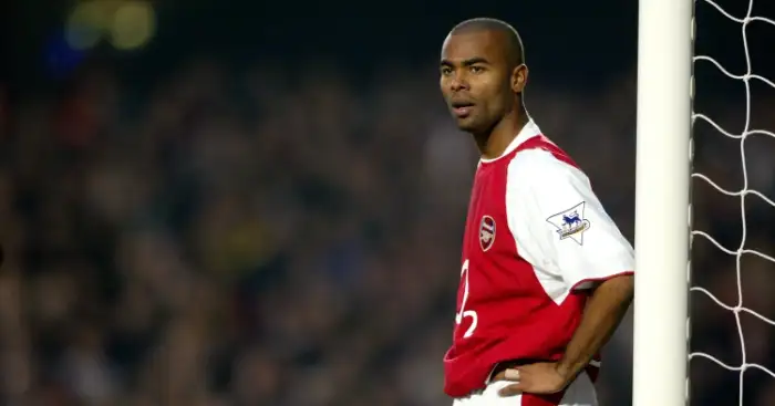 Cole still upset by vilification from Arsenal fans over Chelsea move