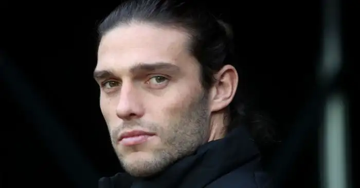 Newcastle weigh up return for former star striker on free transfer