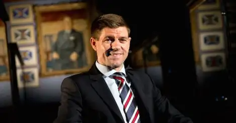 Rangers boss Gerrard comments on transfer links with Liverpool duo