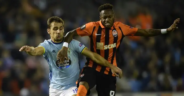 Fred arrives in England as Man Utd look to tie up £53m transfer