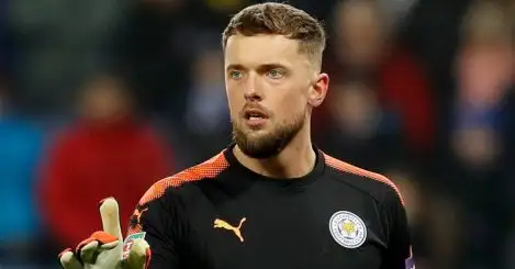 Huddersfield swoop to sign unwanted Leicester goalkeeper