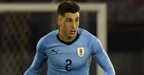 Man Utd options narrow after €60m int’l target signs new contract