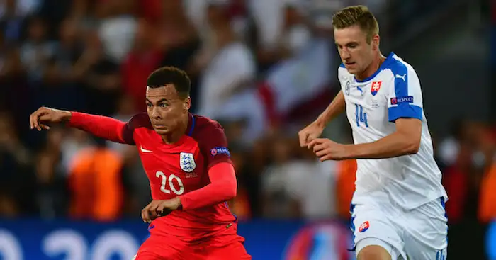 Defender responds to £70m summer Man Utd, Liverpool links