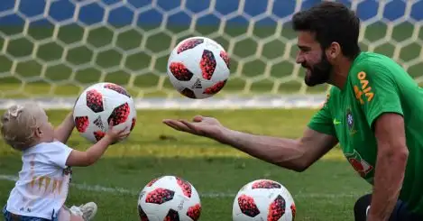 Brazil legend names Prem duo at forefront of modern-day goalkeeping