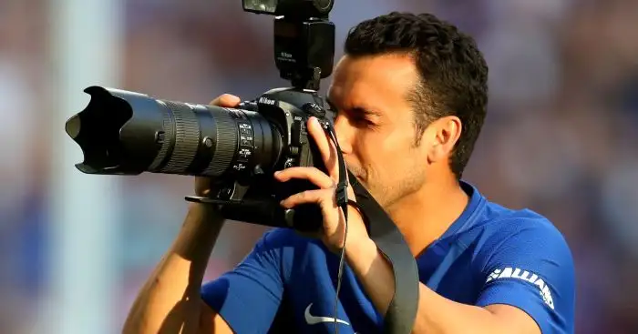 Chelsea attacker pens new one-year contract at Stamford Bridge