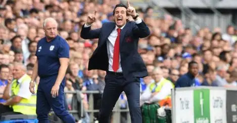 Arsenal legend offers different opinion after stinging criticism of Emery