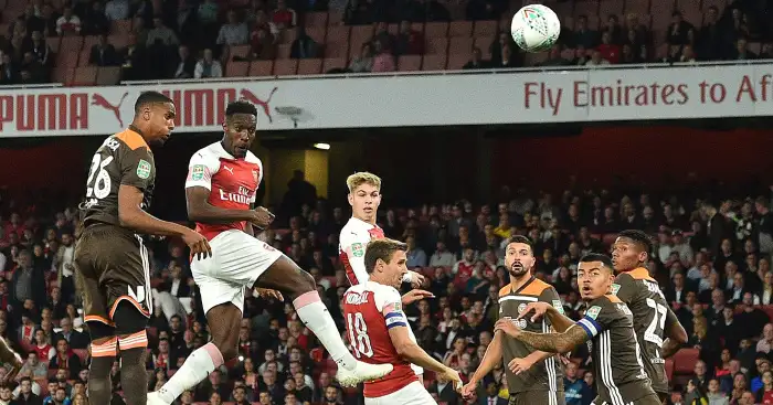 Welbeck hits brace as Arsenal progress in League Cup