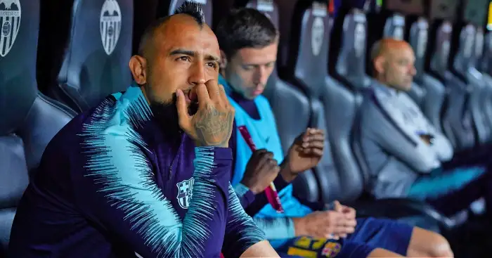 Man Utd to rescue troubled South American amid shock Barca claims