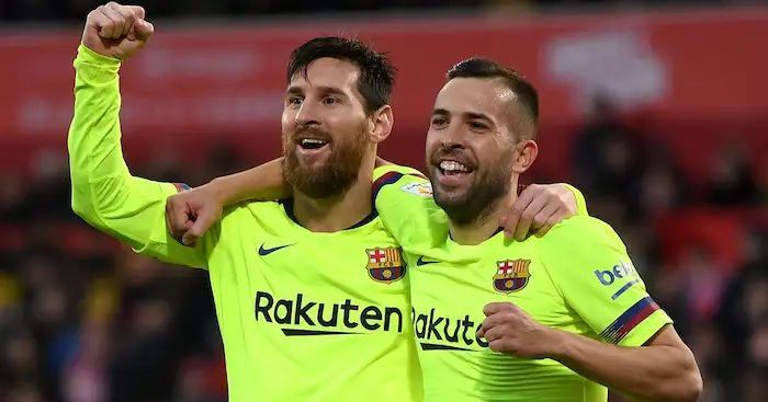 Barcelona defender makes decision over future amid €150m Man Utd links