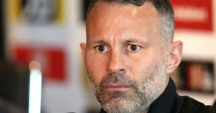 Giggs hits back and has a pop at Zlatan over Man Utd