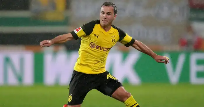 Arsenal’s Ramsey replacement target responds to transfer links