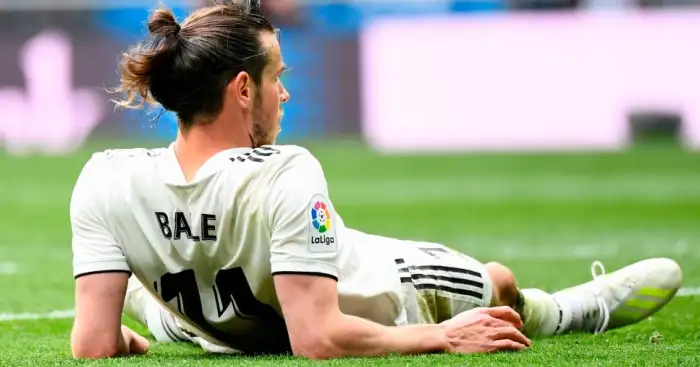 Football players' salaries revealed: Bale sneaks onto the podium