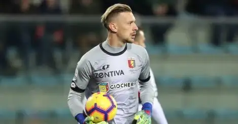 Arsenal turn attentions towards Serie A shotstopper in new keeper search