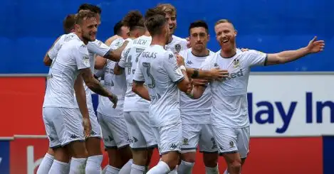 Bamford at the double as Leeds ease to win at 10-man Wigan