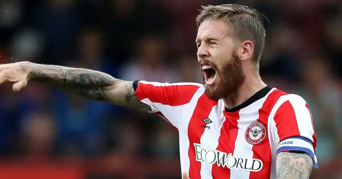 Bielsa chats Jansson return as Brentford star earns old boss’ praise