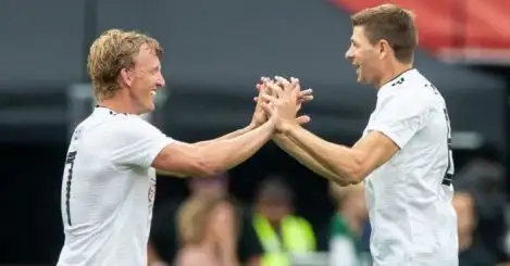 Kuyt recalls why Gerrard ‘trained the b*lls from his pants the next day’