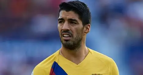 Emotional Suarez says goodbye to Barcelona ahead of move to Madrid