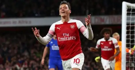 ‘Gunner for life’ Ozil grateful to Arsenal after sealing Fenerbache move