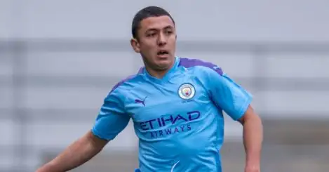 Leeds United confirm capture of Manchester City starlet Ian Poveda