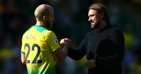 Daniel Farke aims brilliant jibe at Man Utd over striker hunt after Pukki links