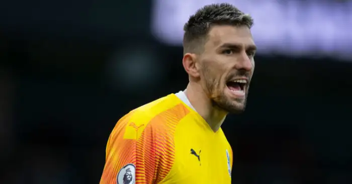 Lampard has two-man keeper shortlist as Chelsea look to bin Kepa