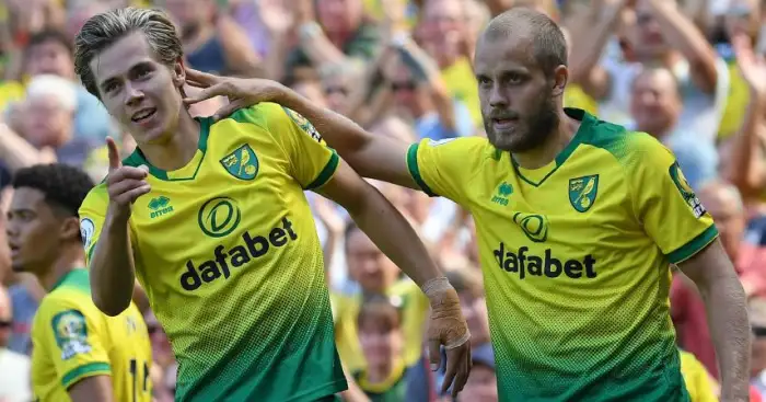 Todd Cantwell, Teemu Pukki TEAMtalk