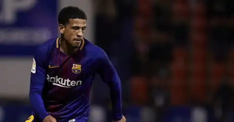 Forest snap up Barca youngster as they look for final promotion push
