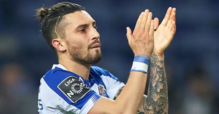 Wheels falling off for Man Utd, as frustrated Porto derail left-back deal