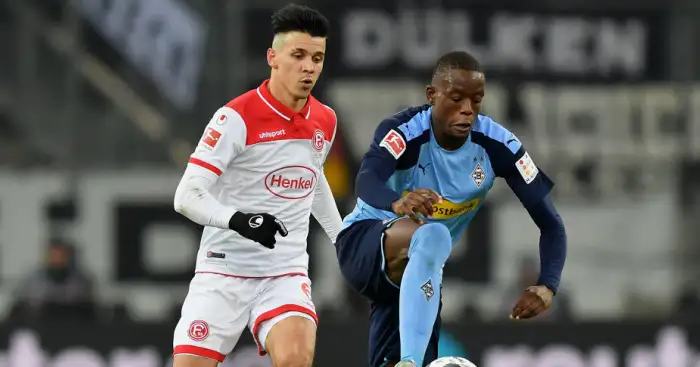 Liverpool pushing hard to sign £140m Bundesliga trio, claim reports