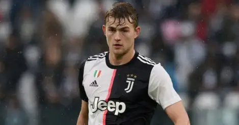 De Ligt urged to snub Man Utd again by former Old Trafford favourite