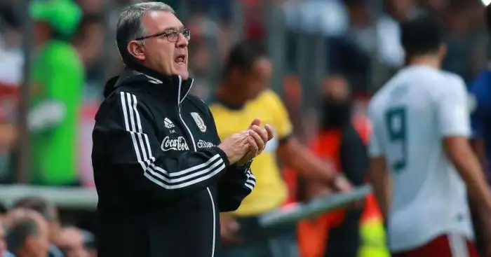 Martino infers inside knowledge, as he tips striker to join Man Utd