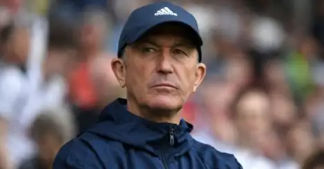 Pulis back in dugout as he replaces Monk at Sheffield Wednesday